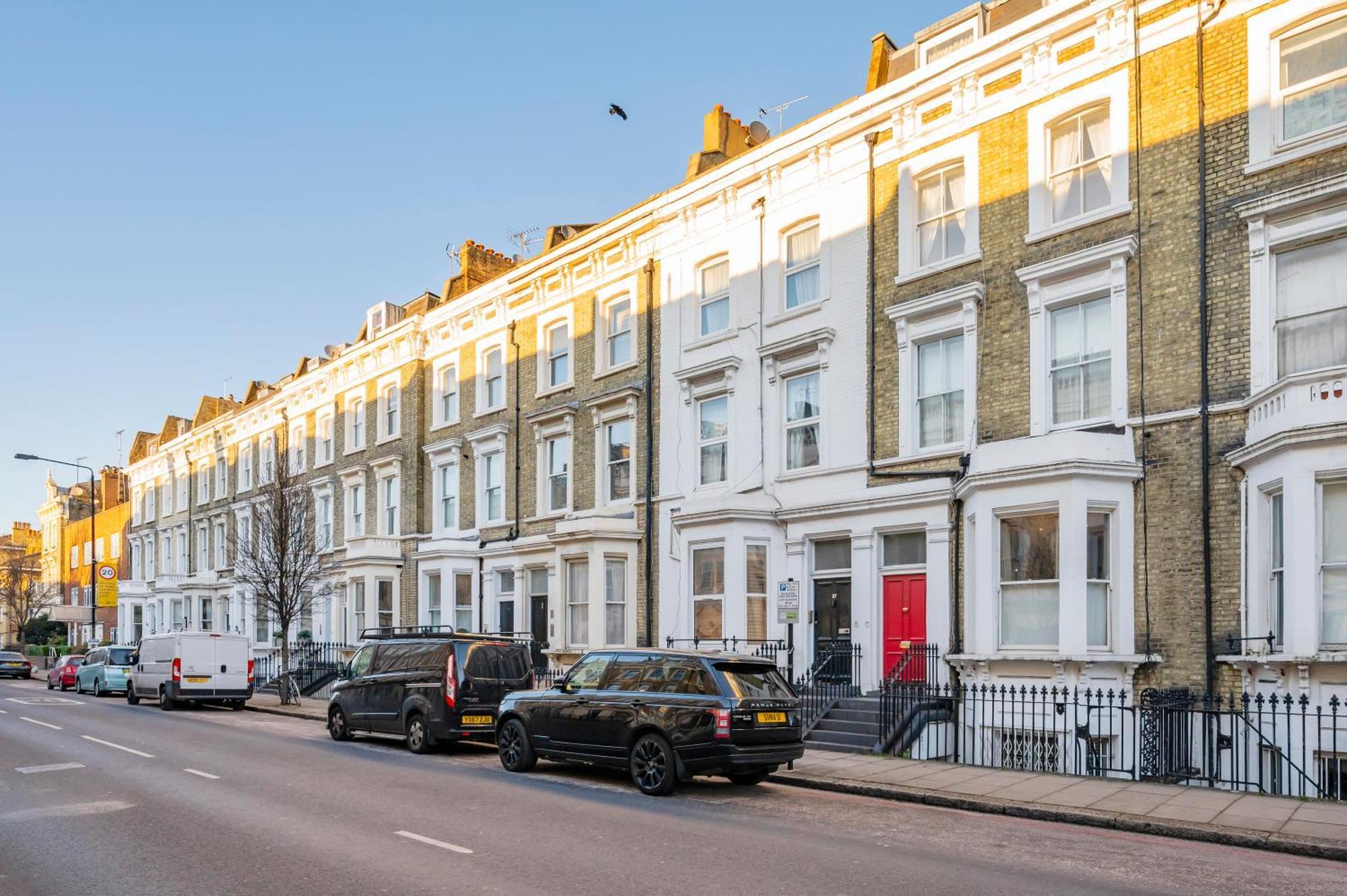 Апартаменты Chelsea Two Bedroom *